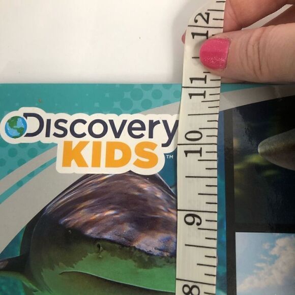 discovery kids sharks hardcover by parragon books educational homeschool library - Picture 2 of 10